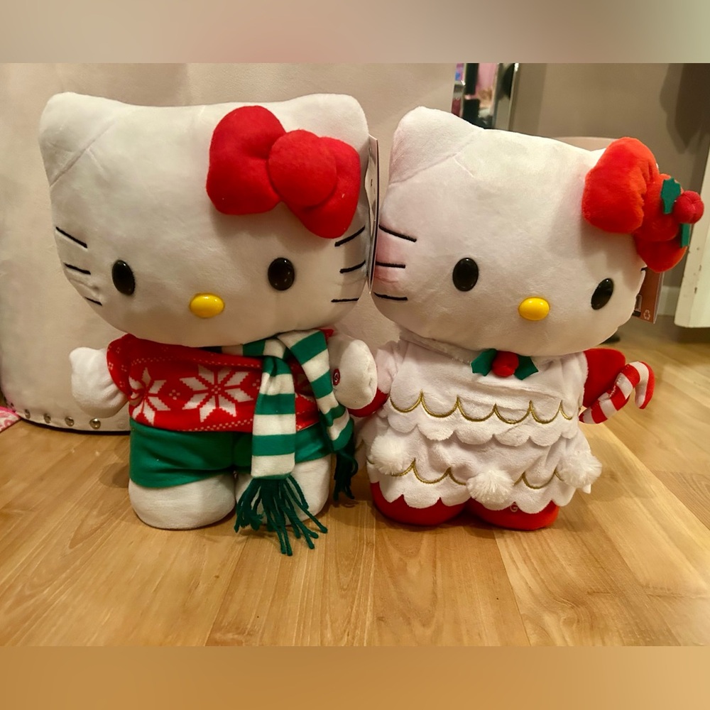 Hello Kitty Christmas Sidesteppers Set